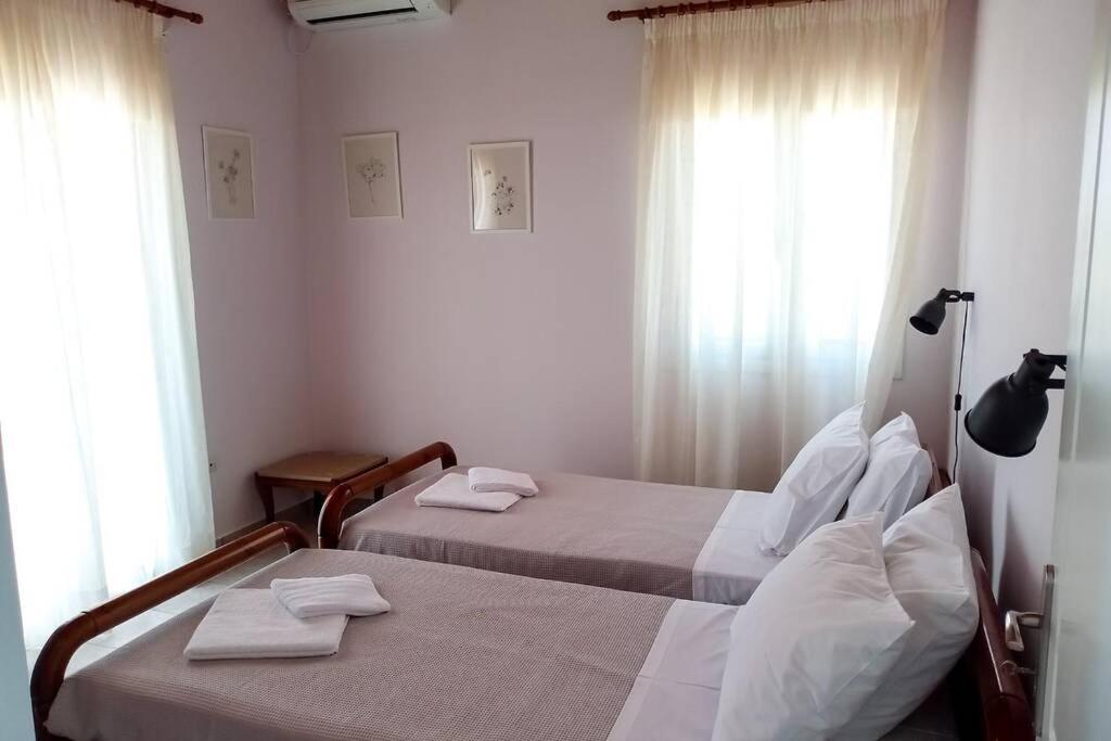 Marinis House Villa *